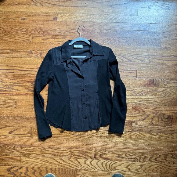 Lola & Sophie Hybrid Shirt, Size Small - Picture 2 of 5